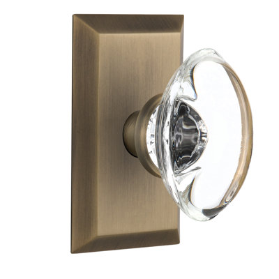 Studio Plate with Oval Clear Crystal Door Knob