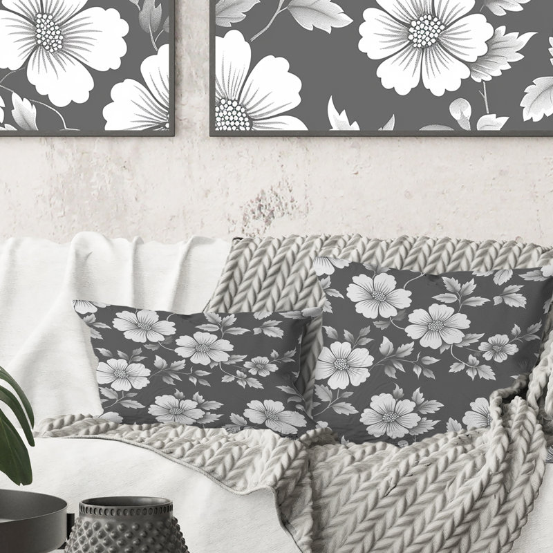 Coussin lombaire transitionnel gris et fleurs blanches III
