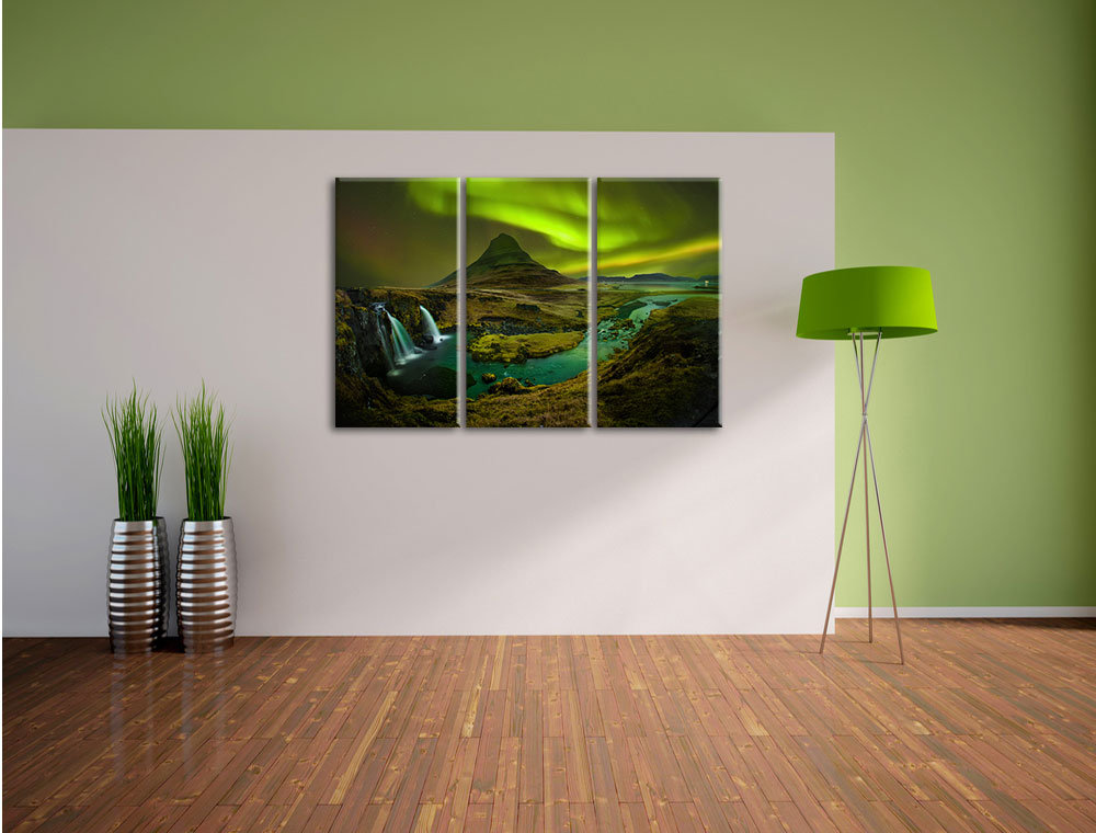 3-tlg. Leinwandbild-Set „Kirkjufell Wasserfall mit Nordlichtern“, Grafikdruck