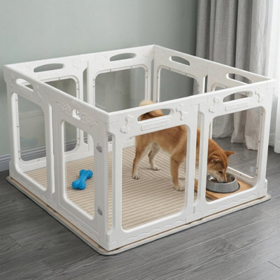 Enclos transparent pour animaux de compagnie en acrylique avec porte, conçu pour les chiots et les petits chiens, comprend huit panneaux, finition blanche