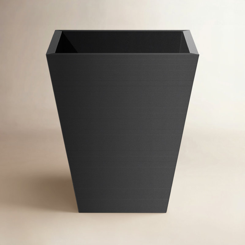 Pro Series Linear Thirty Planter, Black