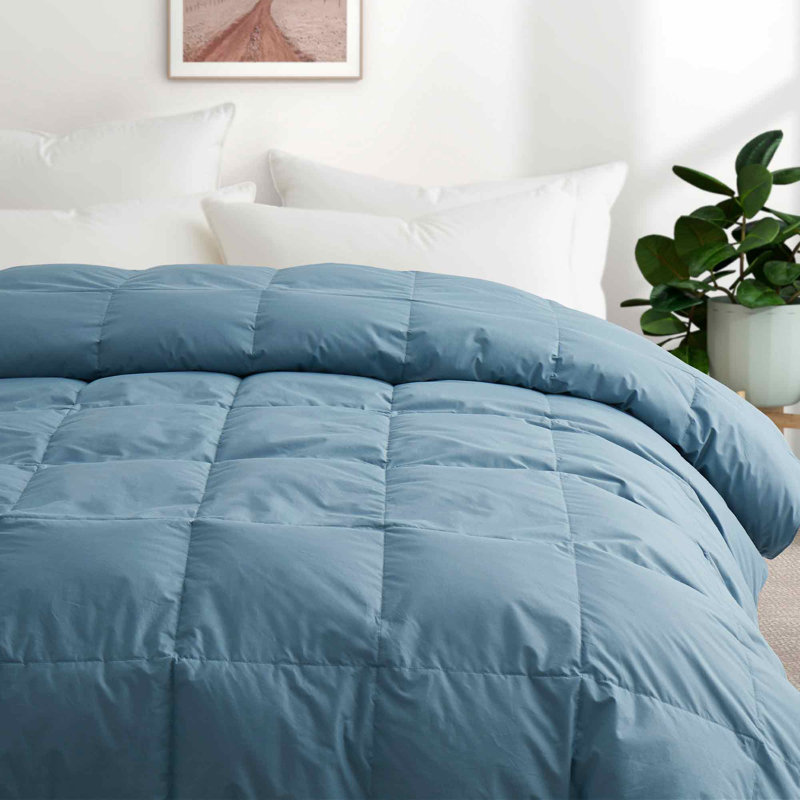 Puredown Selected Organic Cotton Goose Feather Fiber Comforter All Season Duvet Insert, California King Comforter, Navy