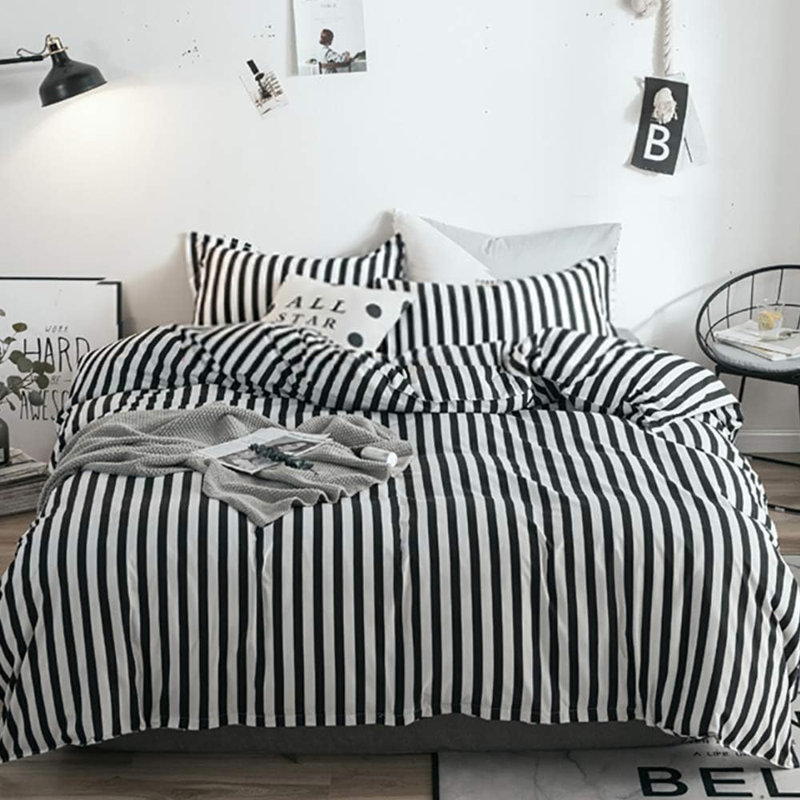 Wellboo 2 Pieces Pillowcases Standard Envelope Closure Pillowshams Pack of 2, Black White Vertical Stripes, 20inX26in