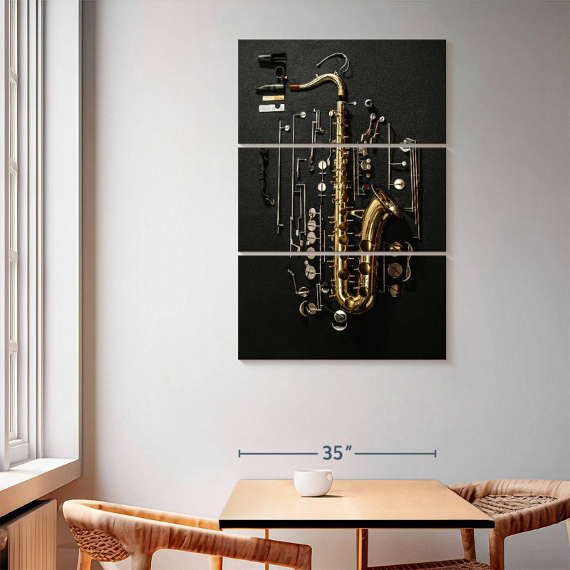 Abarca joue du saxophone, H 65 po x l 42 po