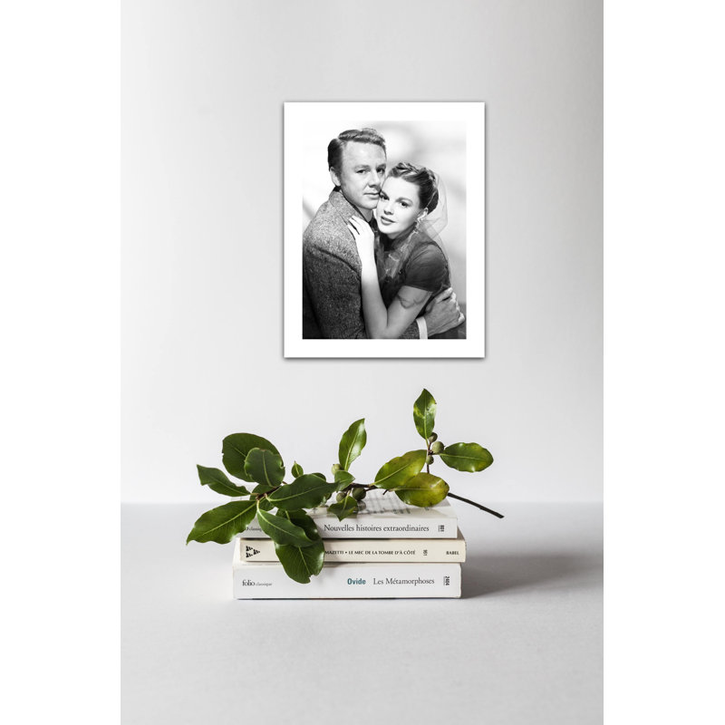 Judy Garland embrassant Van Johnson - photographie non encadrée, H 10 po x l 8 po