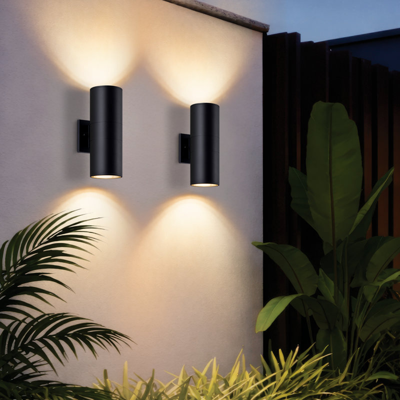 Applique murale d'extérieur moderne cylindrique moderne E26 noir mat, lumière de porche imperméable, applique extérieure, pour patio, garage, porte