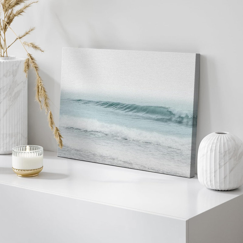 «Coastal Beach Ocean Wave On Washed Out Beach Nature», reproduction sur toile, Toile tendue, H 12 po x l 18 po x P 1,5 po