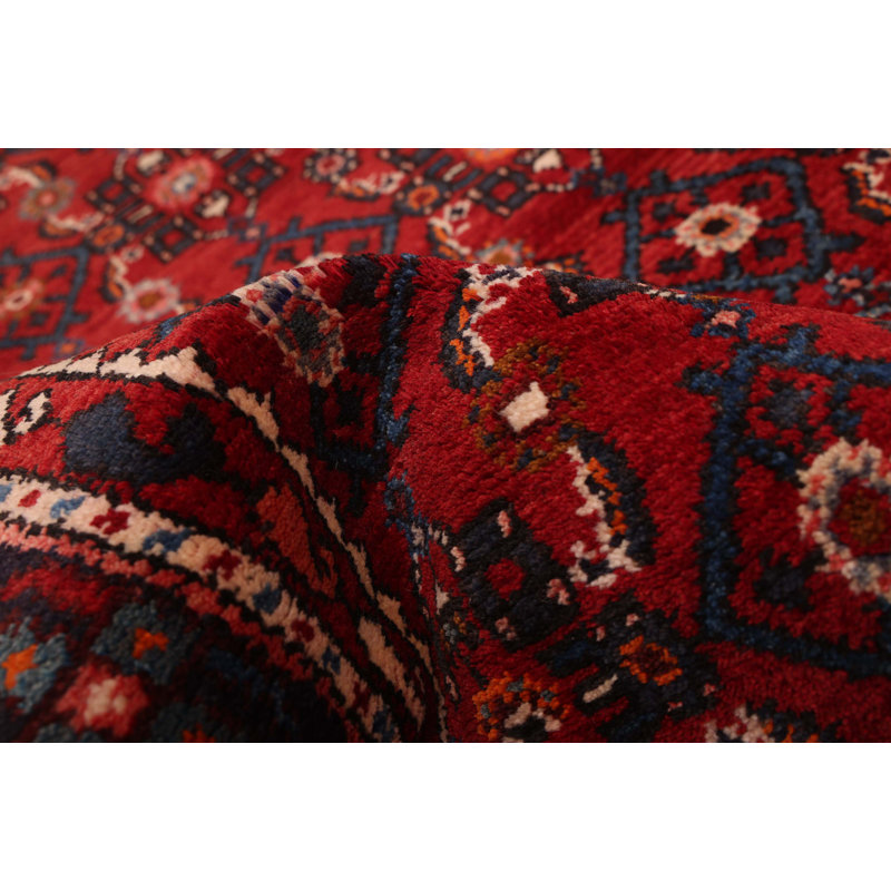 Tapis rouge Andelz 4 pi 10 po x 7 pi 10 po