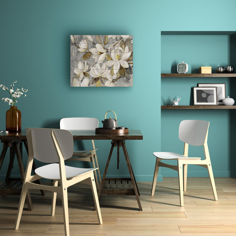 «Magnolia Simplicity Neutral Gray» par Silvia Vassileva - impression, Latte en bois, H 18 po x l 22 po x P 0,5 po