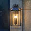 Lanterne murale d'extérieur 21,5 po en métal 3 lumières avec abat-jour en verre