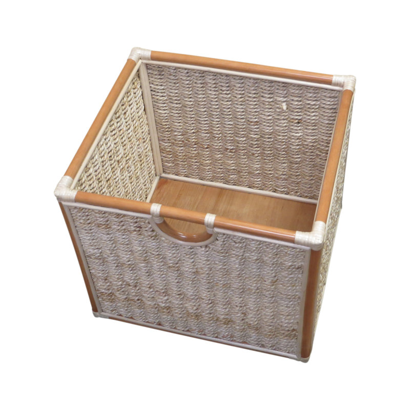 Grand panier en osier