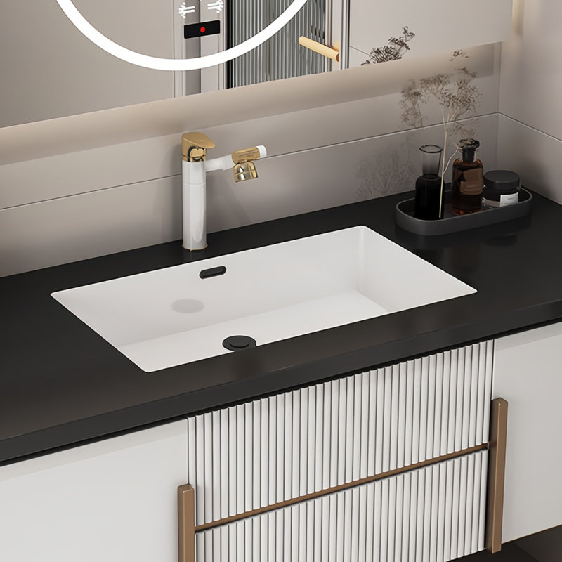 Armoire de salle de bain crème, 59"