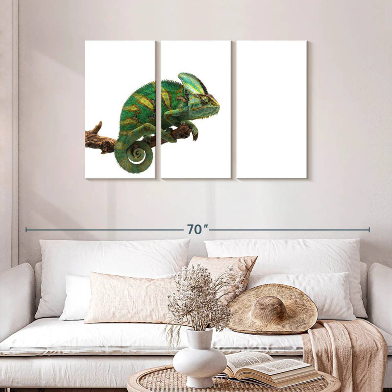 Green Veiled Chameleon, 28" H x 45" W