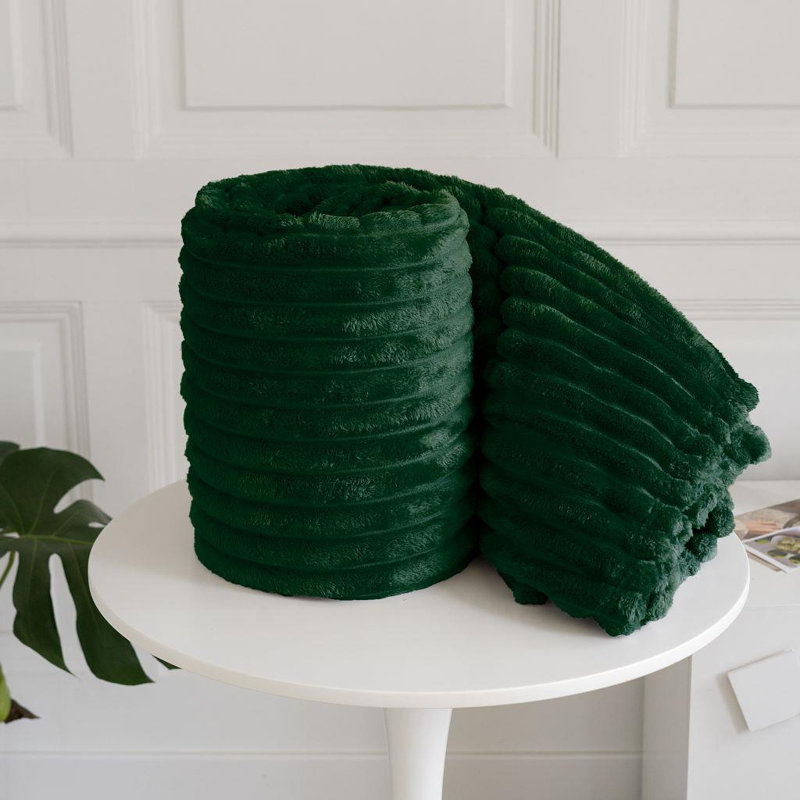 Machine Woven Throw Blanket, 240cm x 200cm, Green