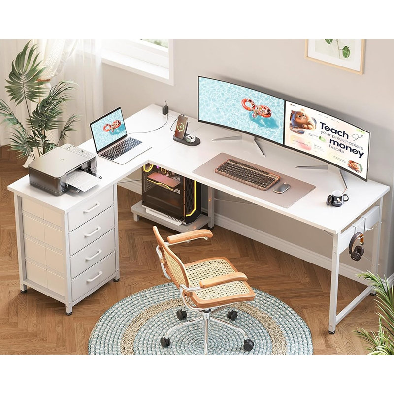 Bureau de jeu en forme de L blanc de 61 po avec 4 tiroirs, bureau d'ordinateur de coin réversible avec prises de courant, port de charge USB et support pour ordinateur, poste de travail de bureau personnel