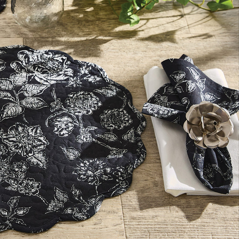 Winston Porter Winston Porter Blooming Napkin Set Of 4