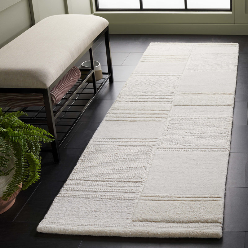 Manhattan Hand Tufted Wool Cotton Geometric Rug in Ivory/Beige, Runner 2'3" x 8'