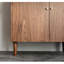 Petite armoire d'appoint minimaliste