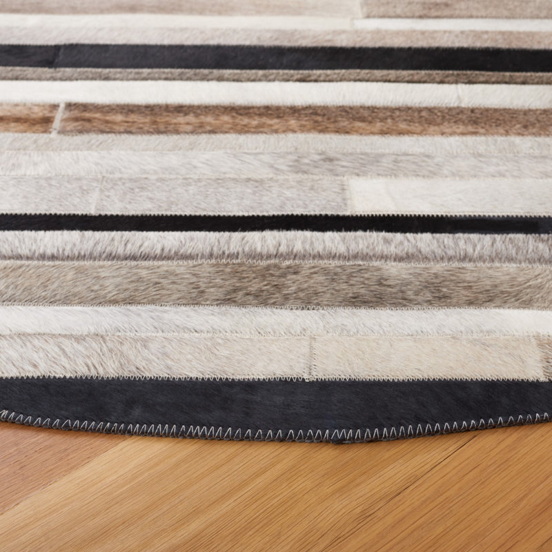 Shadle Hand Woven Leather/Felted Cloth Abstract Rug in Black/Ivory, Round 6'