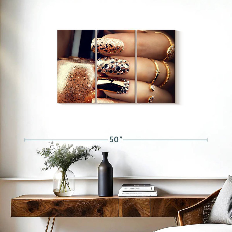  «Golden Holiday Nails, H 20 po x l 33 po