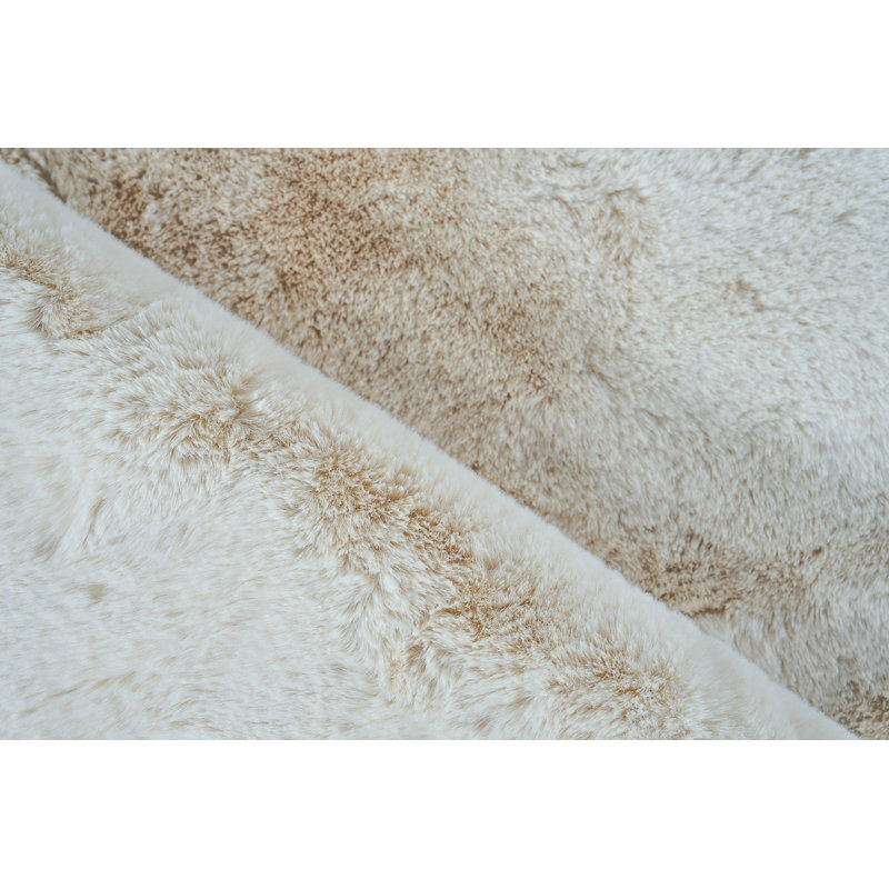 Mink Handmade Polyacrylic Beige Area Rug, Rectangle 2' x 3'