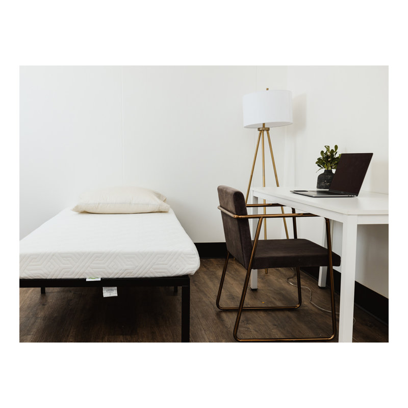 Sommier plateforme moderne en acier noir