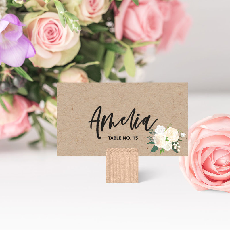 Cartes de lieu rustiques kraft brun avec fleurs pour tables de fête de mariage, places assises pour porte-nom, paquet de 60