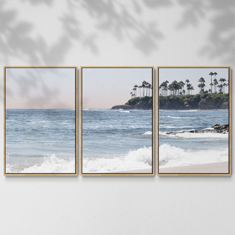 «Distant Palms», reproduction sur toile 3 pièces, H 36 po x l 75 po, Encadré naturel
