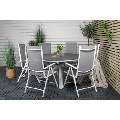 Kamthe Dining Set