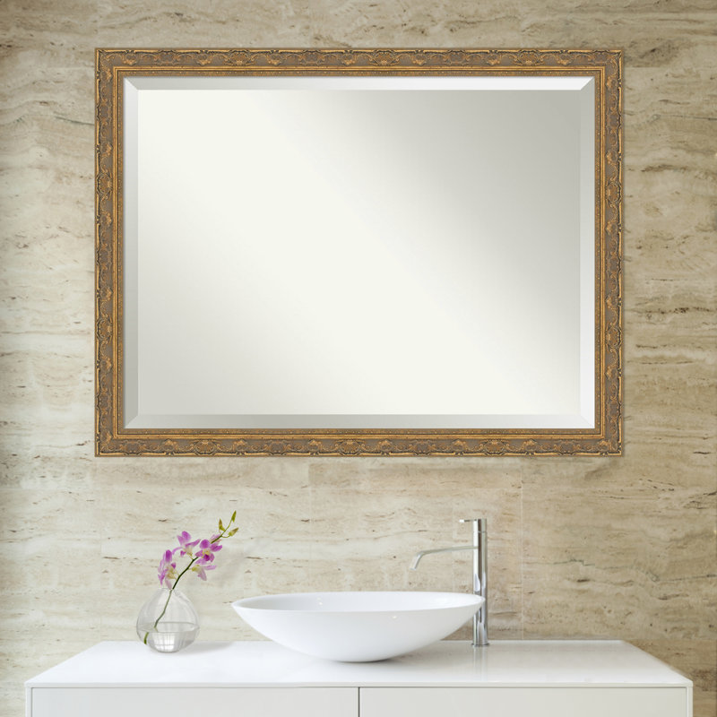 Miroir mural de salle de bain Filigree, 34,5 po x 44,5 po, Doré