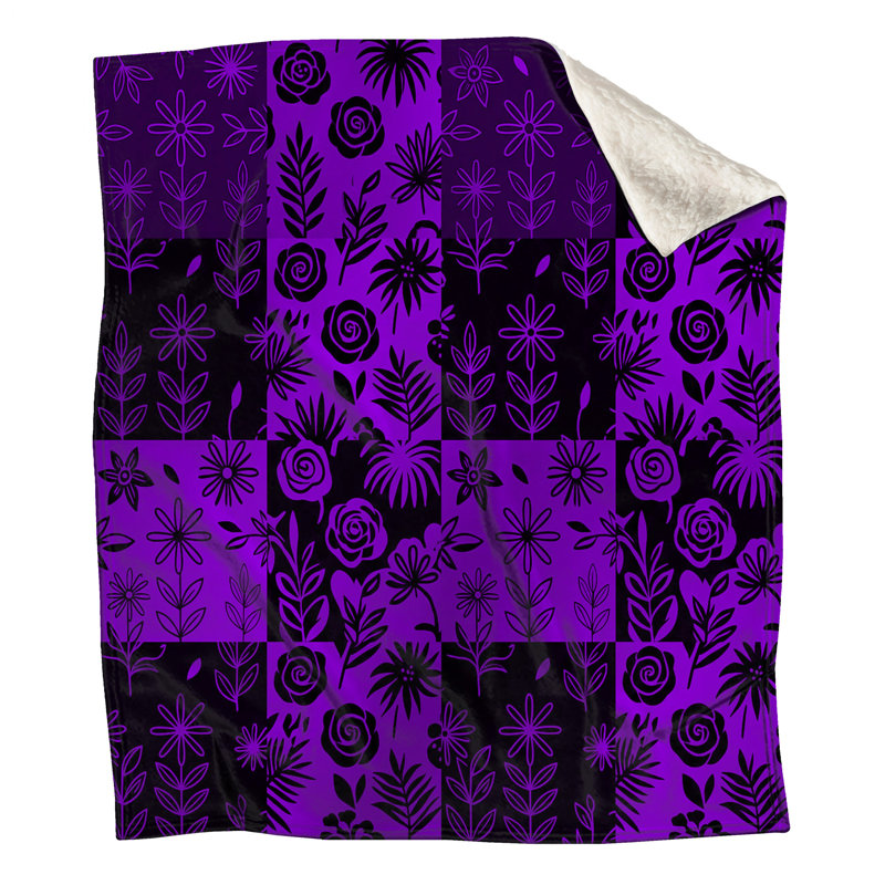 Couvertures mauves à motif floral, L 60 po x H 80 po