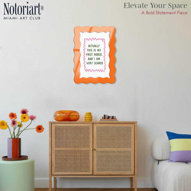 Cadre mural en acrylique I'm Not Scared par NOTORIART, H 27,5 po x l 19,5 po, Orange, Ondulé