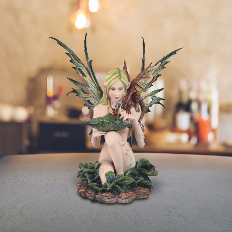 Figurine Jezlynn