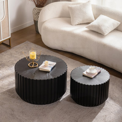 Ensemble de 2 tables basses gigognes rondes - bois massif et panneau de fibres à densité moyenne, parfait pour les petits espaces et polyvalent dans les salons et les chambres