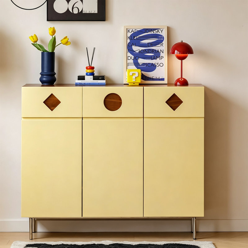 Armoire de rangement à chaussures