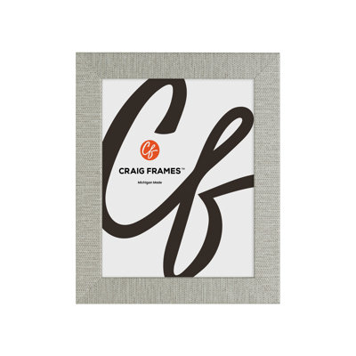 Cadre photo Craig Frames 45,7 x 61 cm (18 x 24 pouces), argent tissé, style Bauhaus 125, moulure en MDF de 3,2 cm (1,25 pouce), finition texturée, vitre en plexiglas et système d'accrochage inclus.