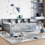 Structure de lit moderne en bois massif simple TG avec armoires de rangement intégrées et ports de charge USB, gris froid