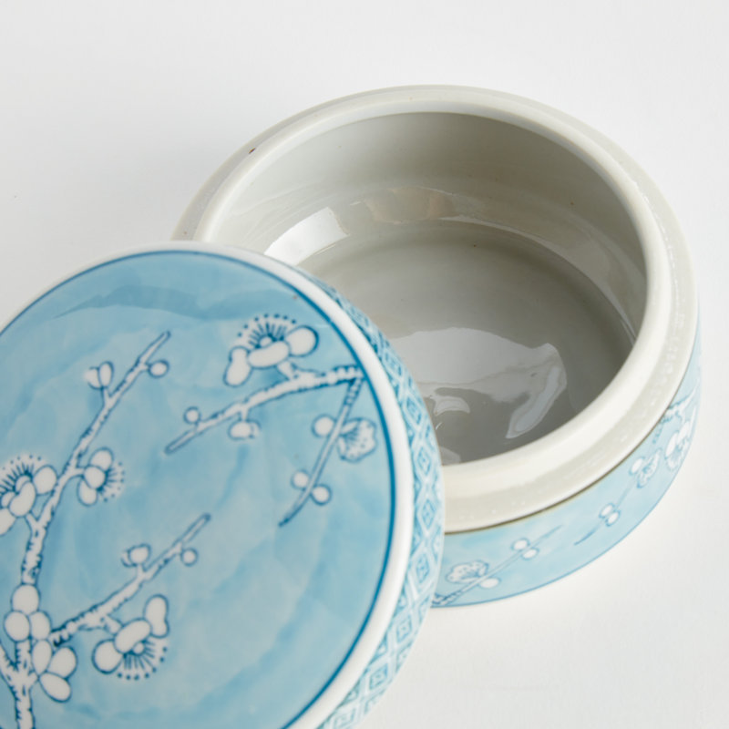 Bleu de Chine Hand-Painted Porcelain Soft Blue Chinoiserie Round Lidded Catchall Box Small, Small