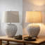 Lampe de table blanche en jacinthe d'eau blanche avec abat-jour en lin gris clair, lampe de table de chevet côtière de 24,5 pouces pour la chambre du salon, ampoule DEL incluse