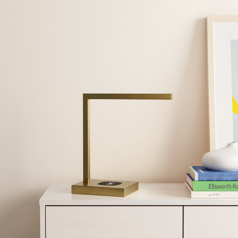Capri Metal USB Desk Lamp, Gold