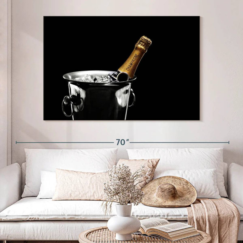 Champagne Yarlin dans un seau à glace, H 24 po x l 36 po