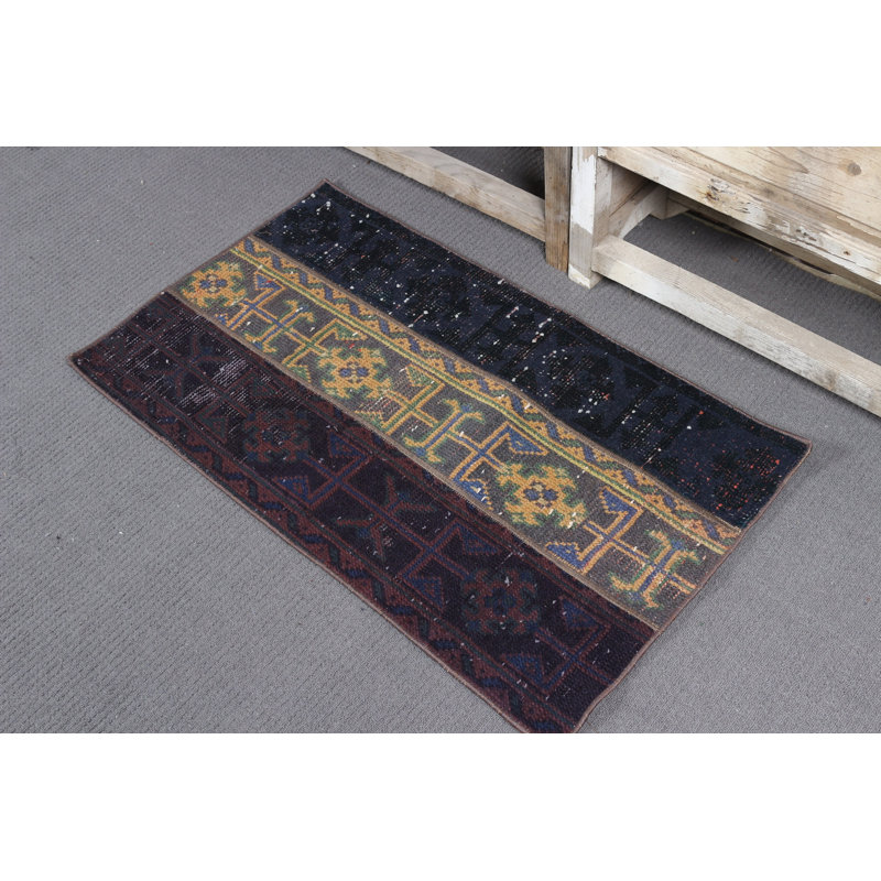 Small Vintage Turkish Patchwork Rug in Purple Wool Ideal for Entryway as Neutral Bohemian Art in Home Decor