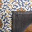 Tapis en laine ivoire et bleu à motif floral touffeté et fabriqué à la main Chelsea-21274231