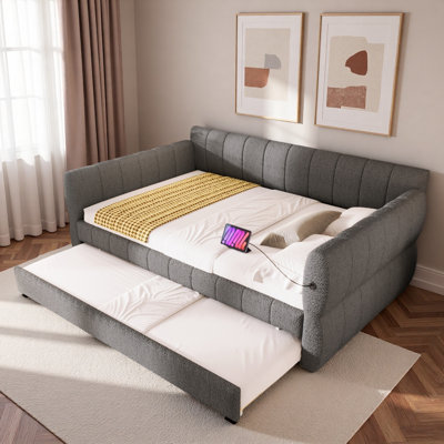 Upholstered Daybed With Usb And Trundle