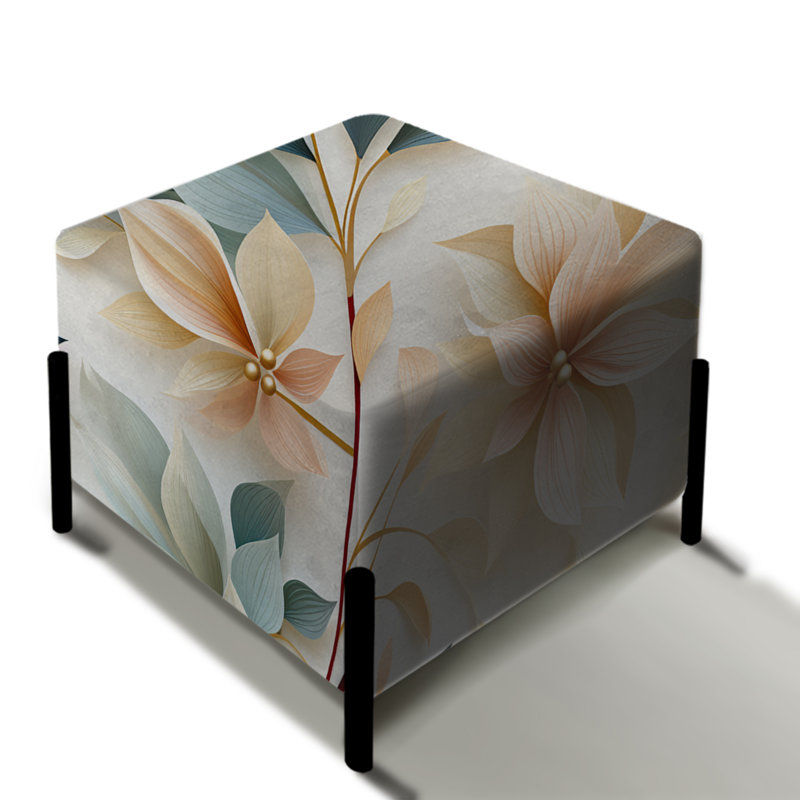 Subtle Whispers III - Repose-pieds carré floral