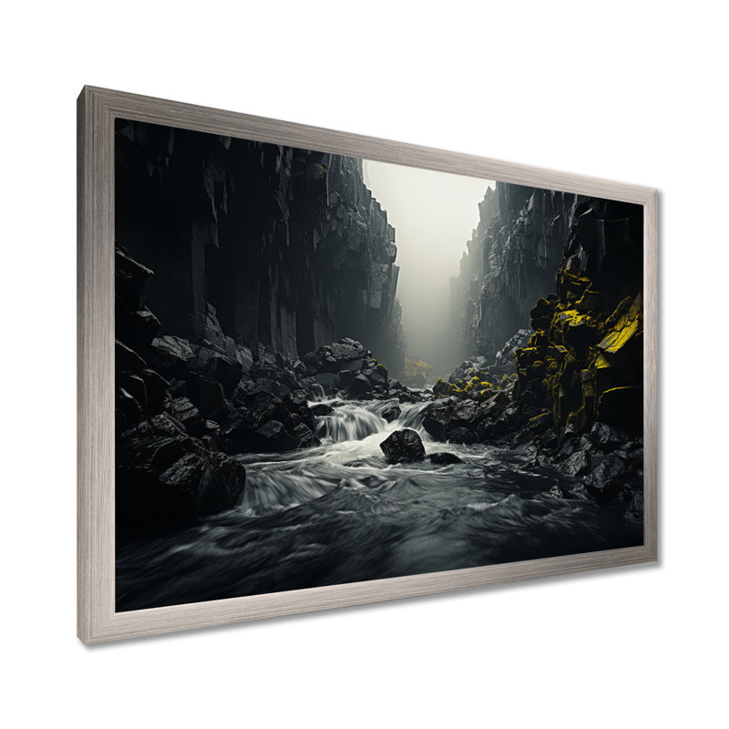 Chute d'eau dynamique - impressions sur toile, H 12 po x l 20 po x P 1 po, Cadre simple argenté