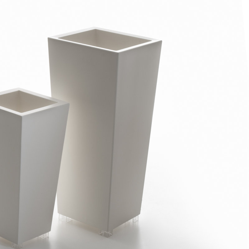 Pot de fleurs en plastique Kabin, Blanc, H 40 po x l 17,5 po x P 17,5 po