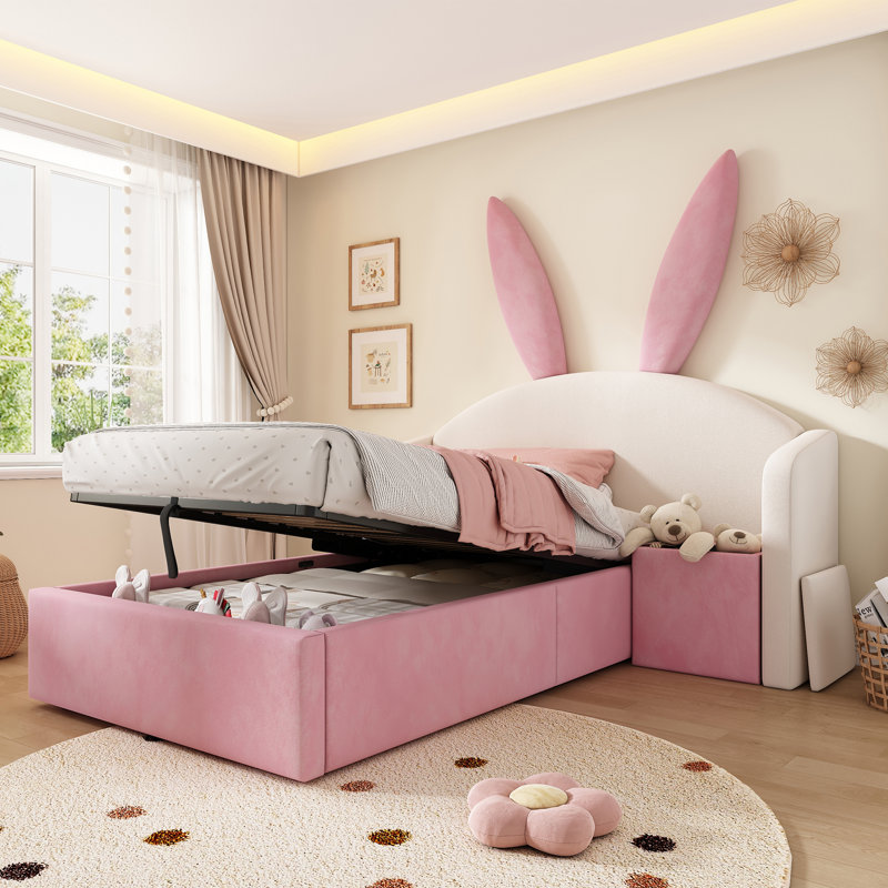 Bed, Beige&Pink