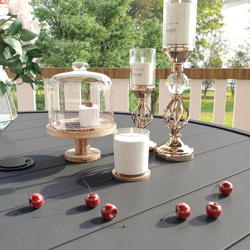 Table de salle à manger d'extérieur Kwynn, Gris