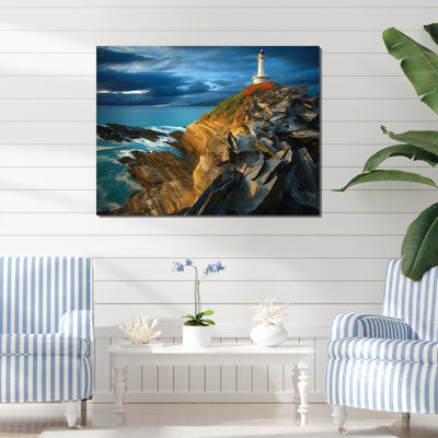 Coastal Lighthouse Guard III - art mural de phare de plage